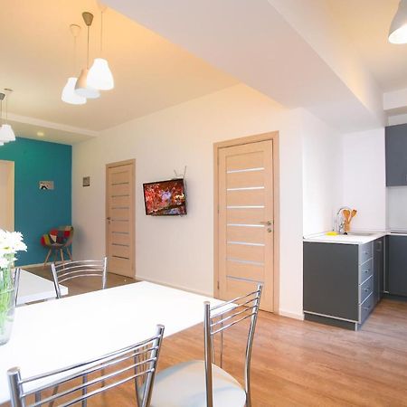 Lovely & Modern 2 Bedroom Apartment, New Building, Malibu Garden Γιερεβάν Εξωτερικό φωτογραφία